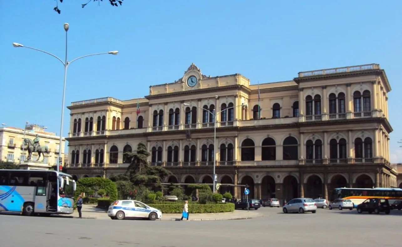 Guest house Anthony Apartments Central Station Palermo