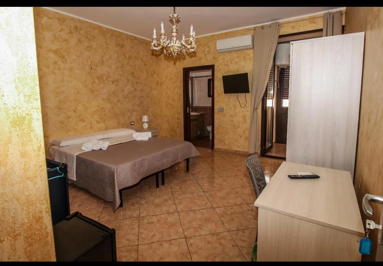 Guest house Anthony Apartments Central Station Palermo Italy