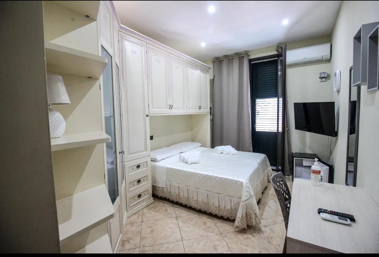 Guest house Anthony Apartments Central Station Palermo